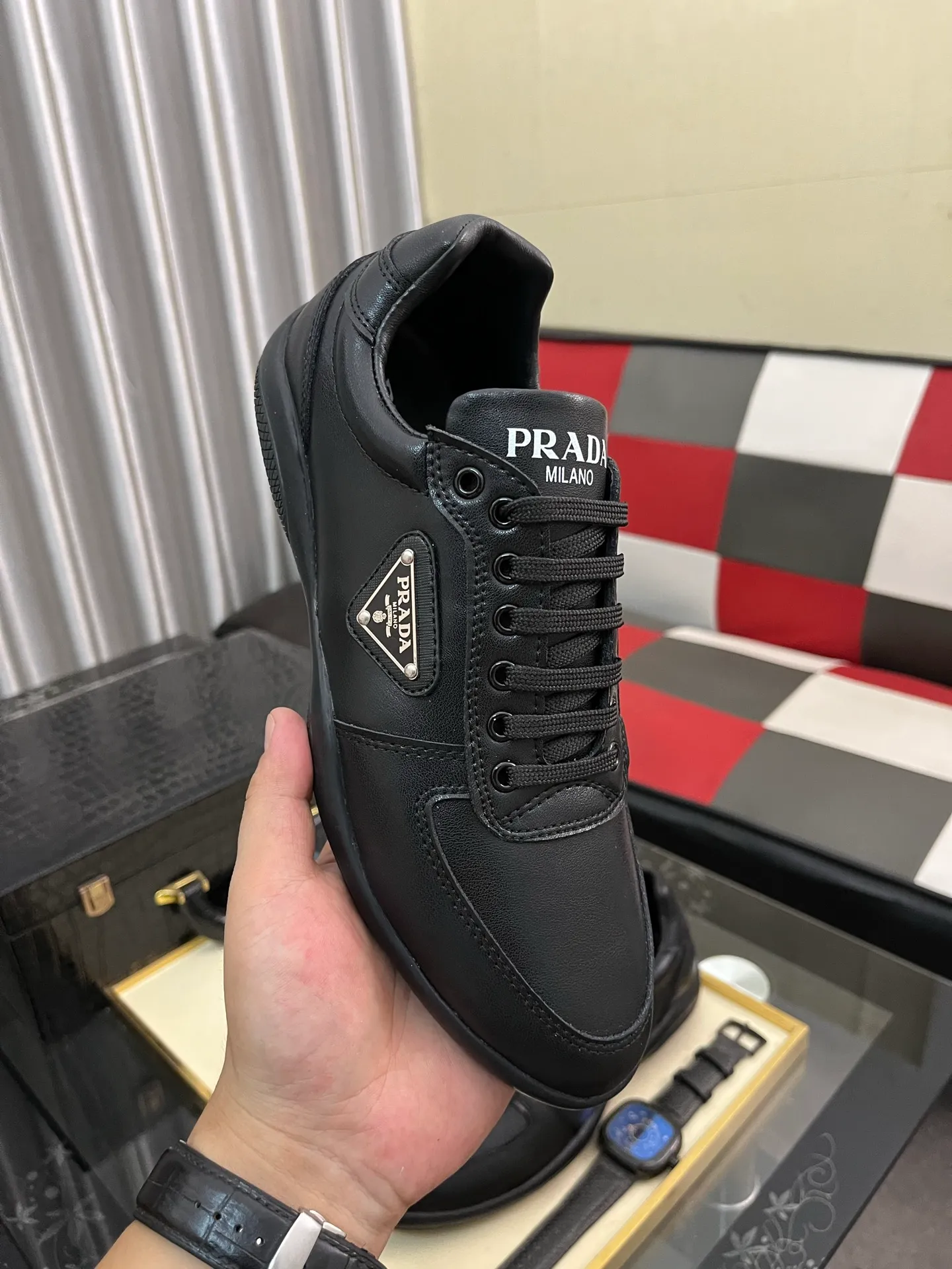 Men's Men's Shoes💰440⌚️⌚️《PRADA*》The latest and most popular casual shoes, top brand [seduce] luxury~purchasing agent, top~quality. [Strong] The upper is made of imported breathable cowhide with material ➕ breathable sheepskin feet (•) and fine workmanship. Original stylish and stylish soft rubber wear-resistant outsole, light and comfortable on the foot, size: 38-443️⃣colors available